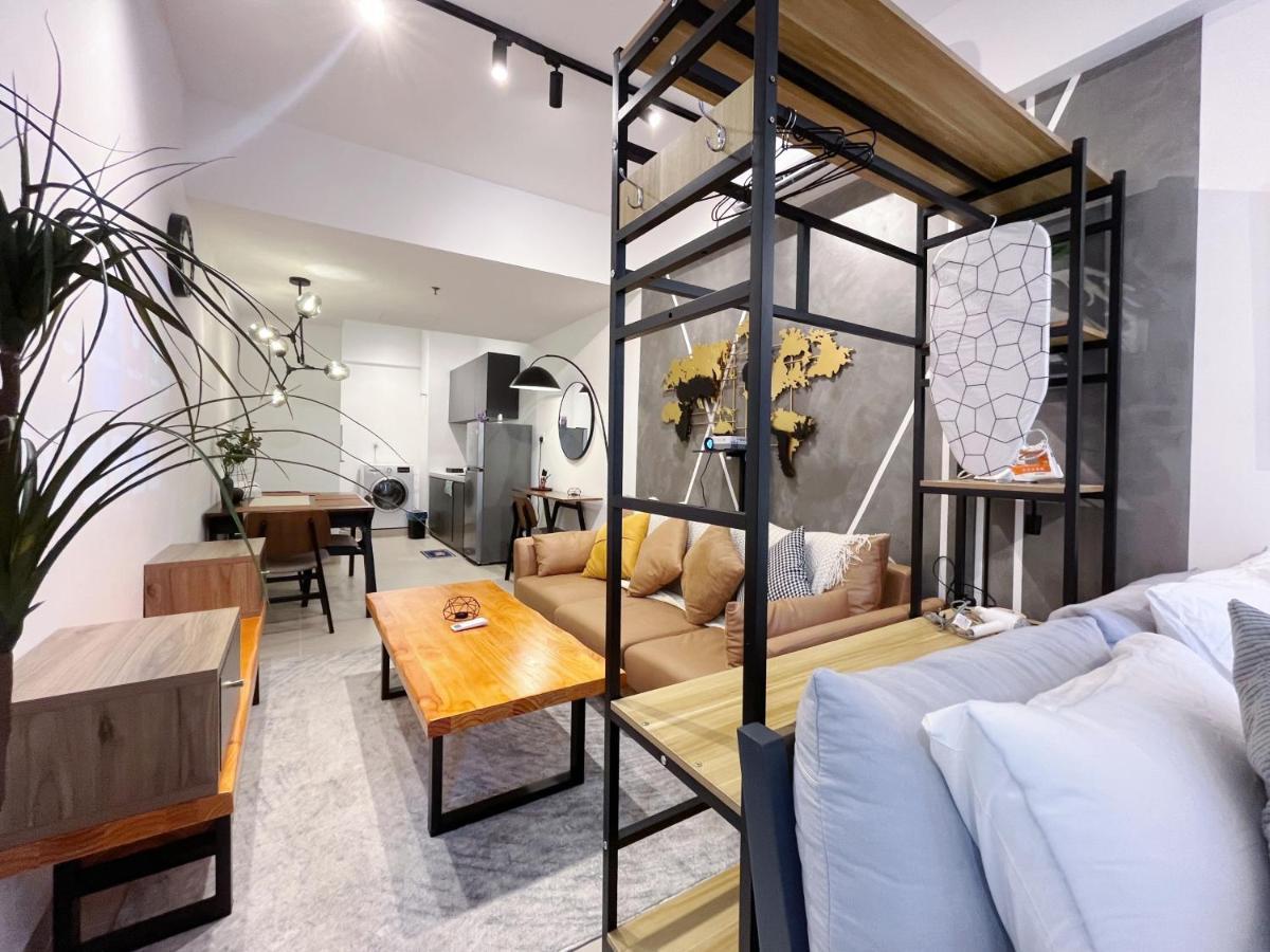 Colony By Infinitum Apartment